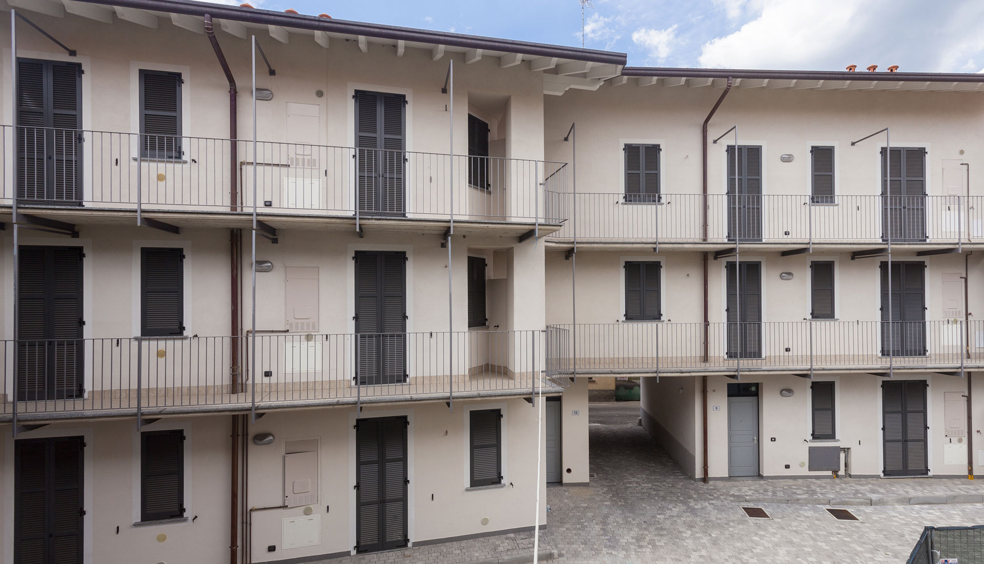 Residenza via NOVARA
